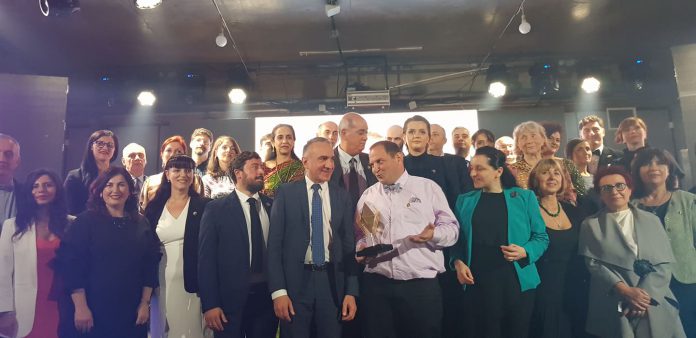 71510458_3245350195505012_6371744894565744640_n