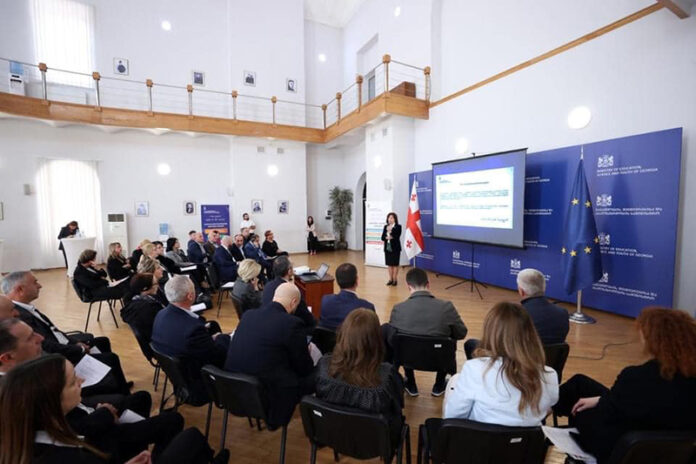 437929616_731048775884666_6396633422248271858_n